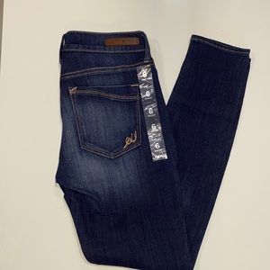 EXPRESS Jeans Mid Rise 6s Legging